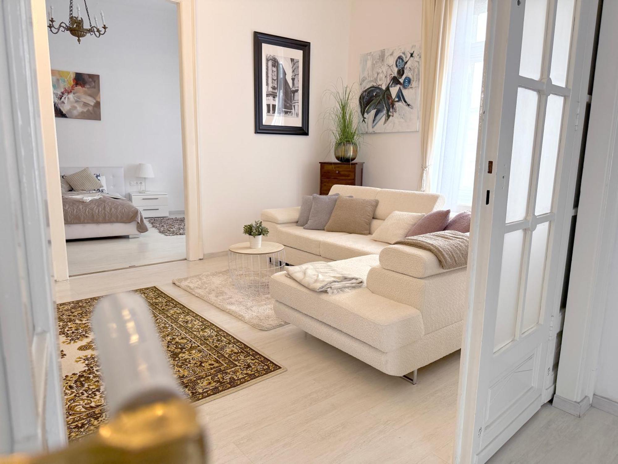Elegant 125M2 Apartment In Center Of Budapest Exterior foto