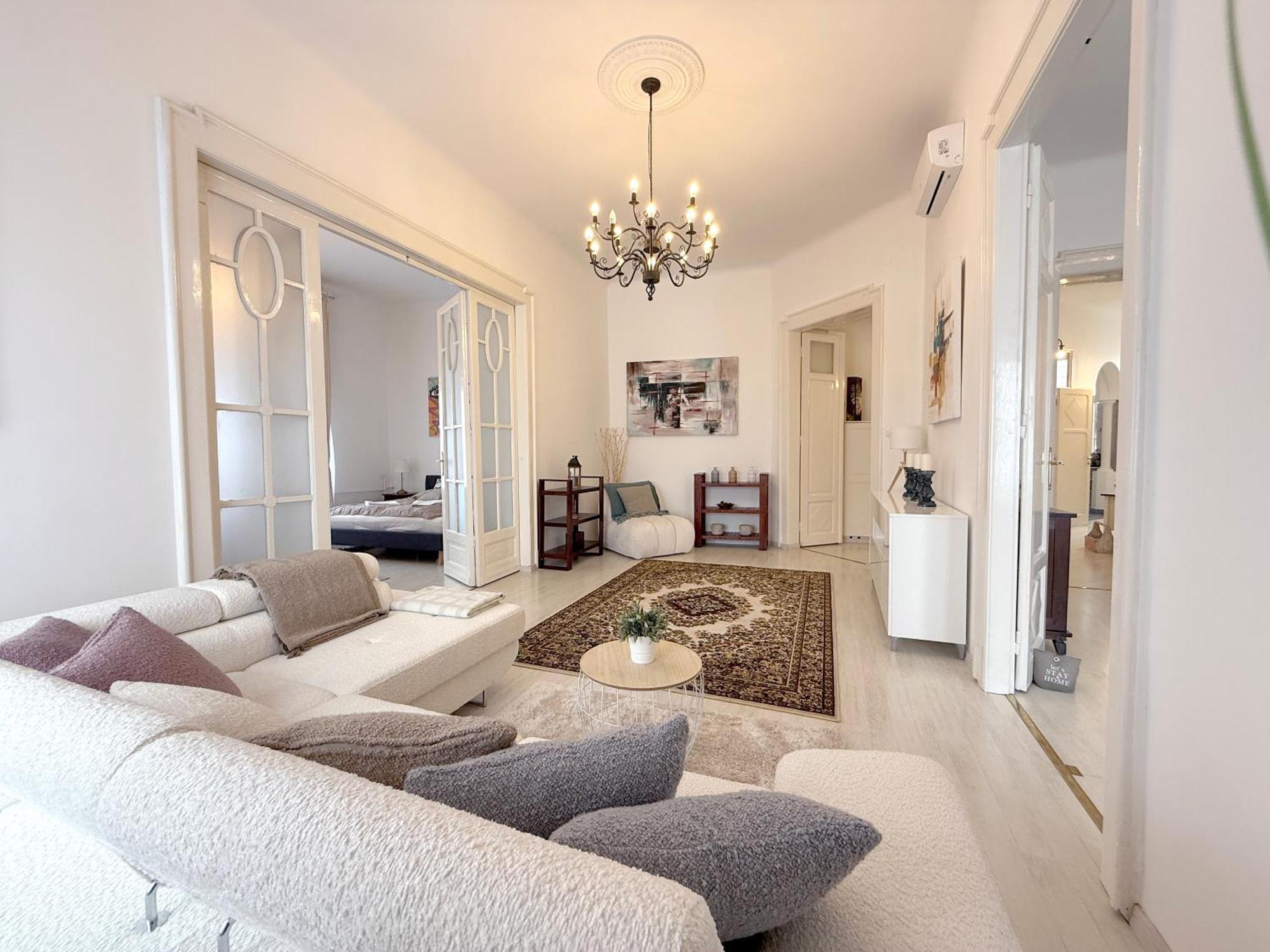 Elegant 125M2 Apartment In Center Of Budapest Exterior foto